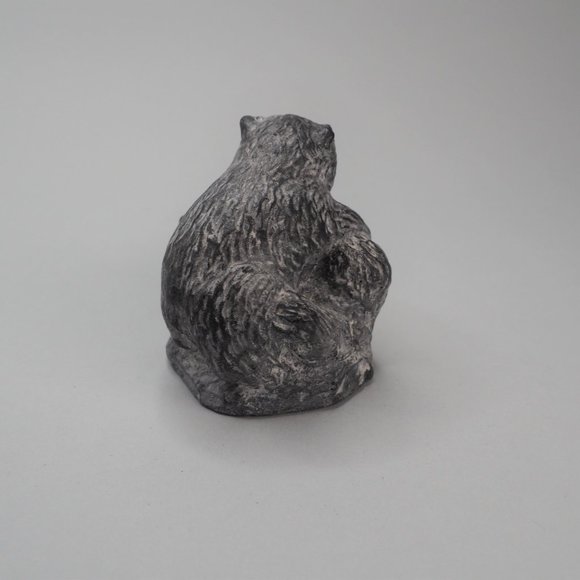 Small Bear Cubs & Beaver Soap Stone Sculptures - Picture 10 of 12